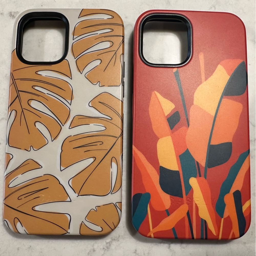 Two Casely iPhone 12/12 pro MagSafe bold cases- excellent condition leaf prints